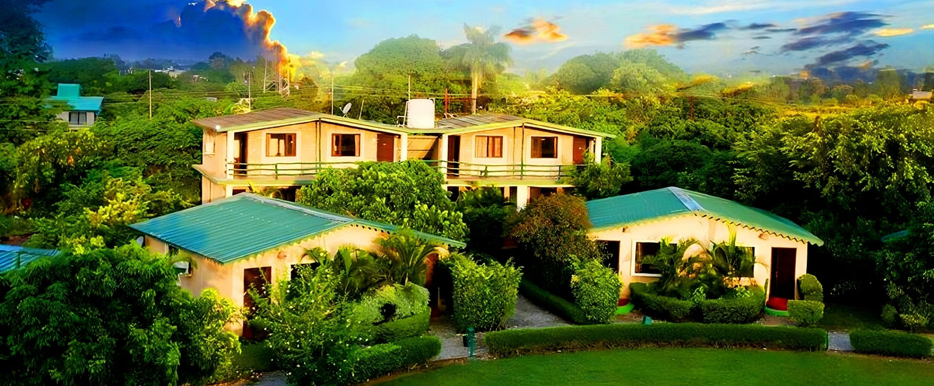 Soho Resort Banner-2